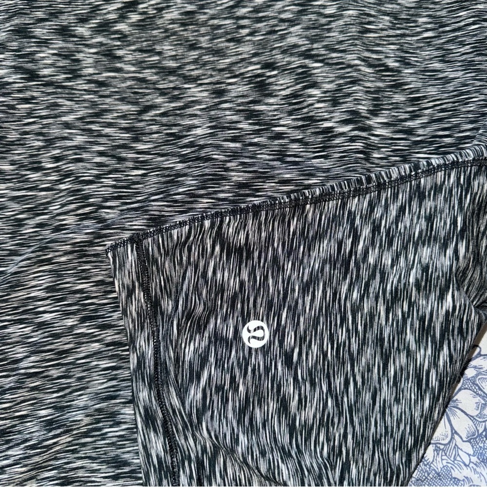 Lululemon Long Sleeve Open Back Top - Picture 2 of 3